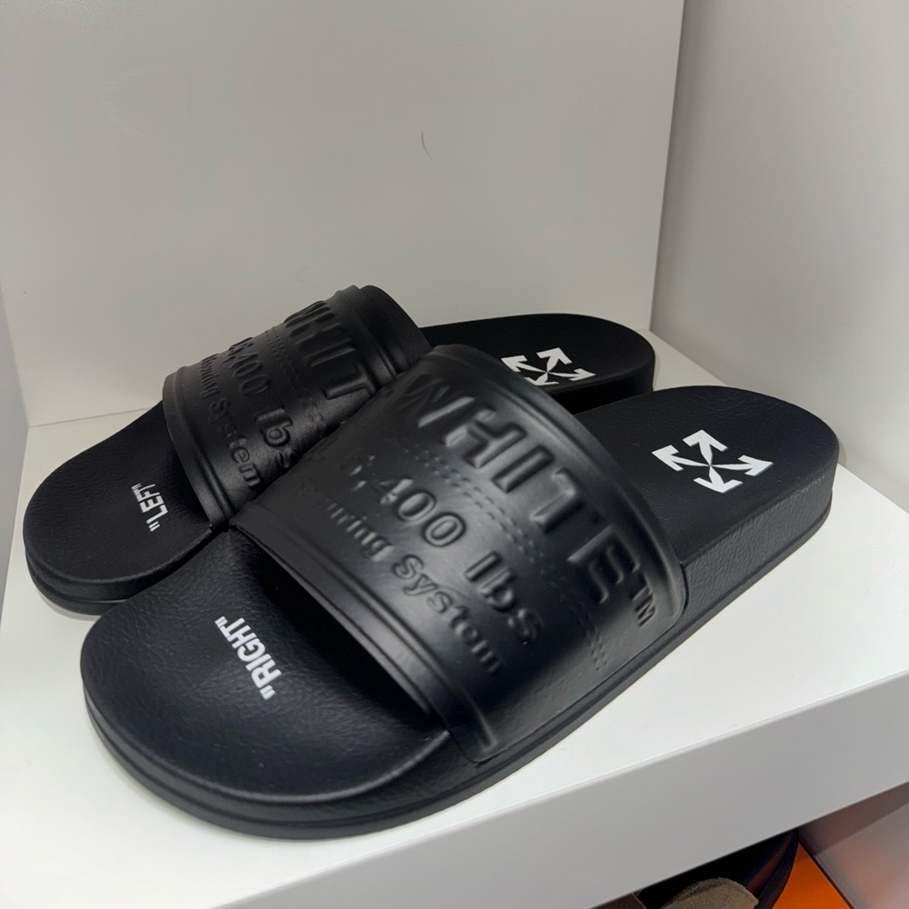 OFF WHITE black slides